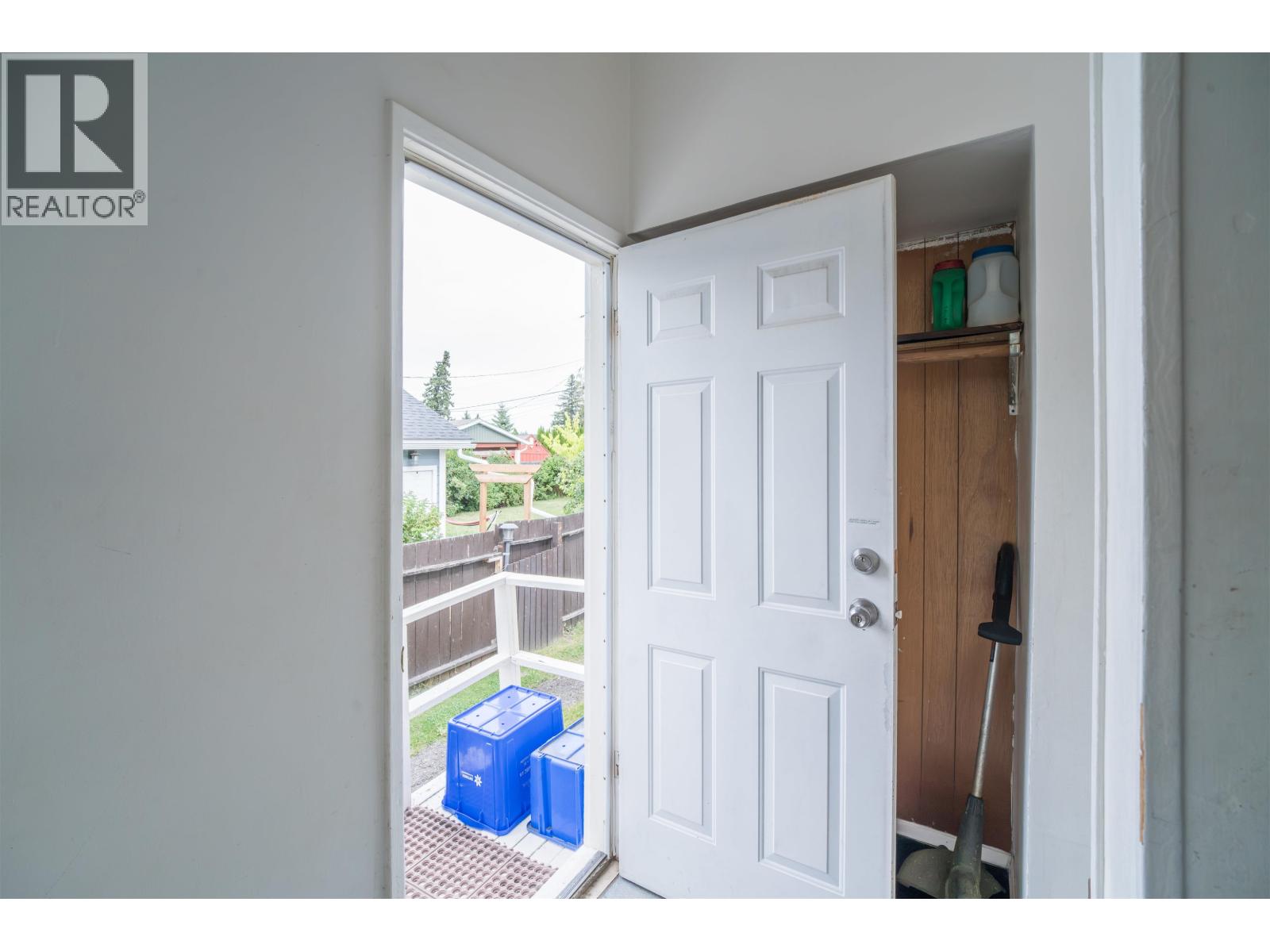 990 Gillett Street, Prince George, British Columbia  V2M 2T9 - Photo 25 - R3159428