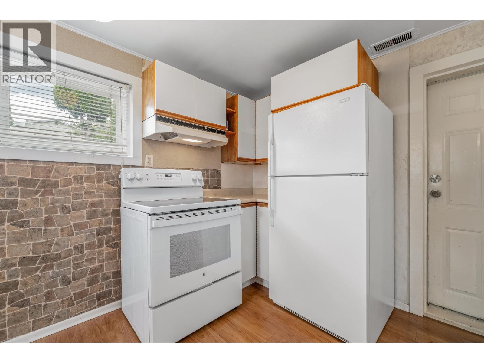990 Gillett Street, Prince George, British Columbia  V2M 2T9 - Photo 30 - R3159428