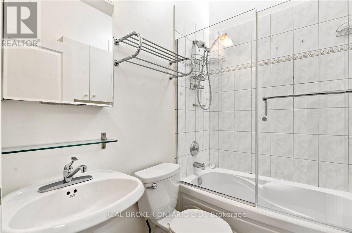 3 - 12 Foxbar Road, Toronto, Ontario M4V 2G6 - Photo 14 - C13701532