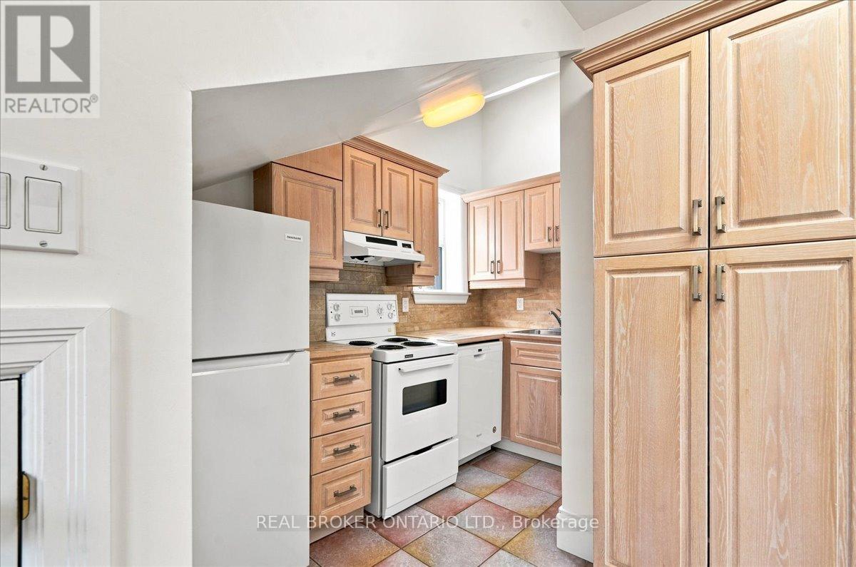 3 - 12 Foxbar Road, Toronto, Ontario M4V 2G6 - Photo 6 - C13701532