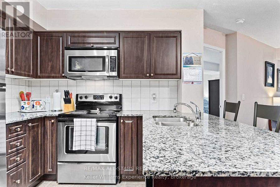 201 - 60 Fairfax Crescent, Toronto, Ontario  M1L 0E1 - Photo 14 - E13636026