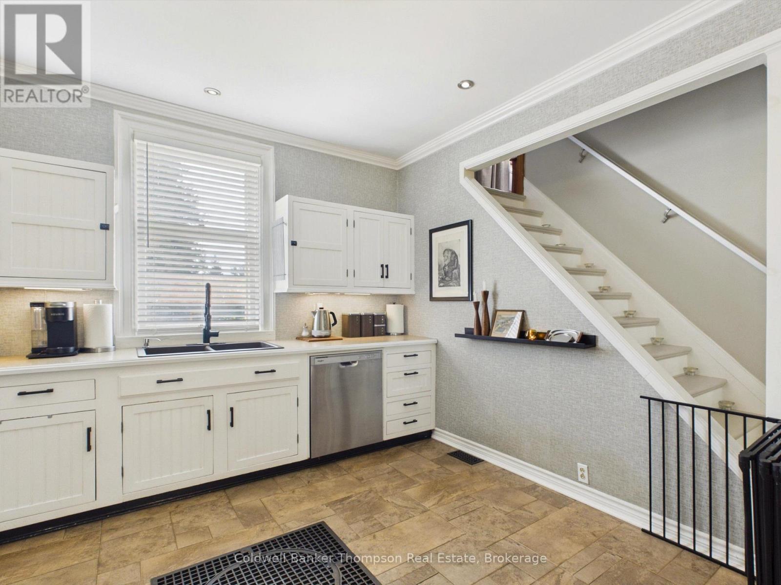 120 Sharpe Street, Burk's Falls, Ontario  P0A 1C0 - Photo 6 - X13724978