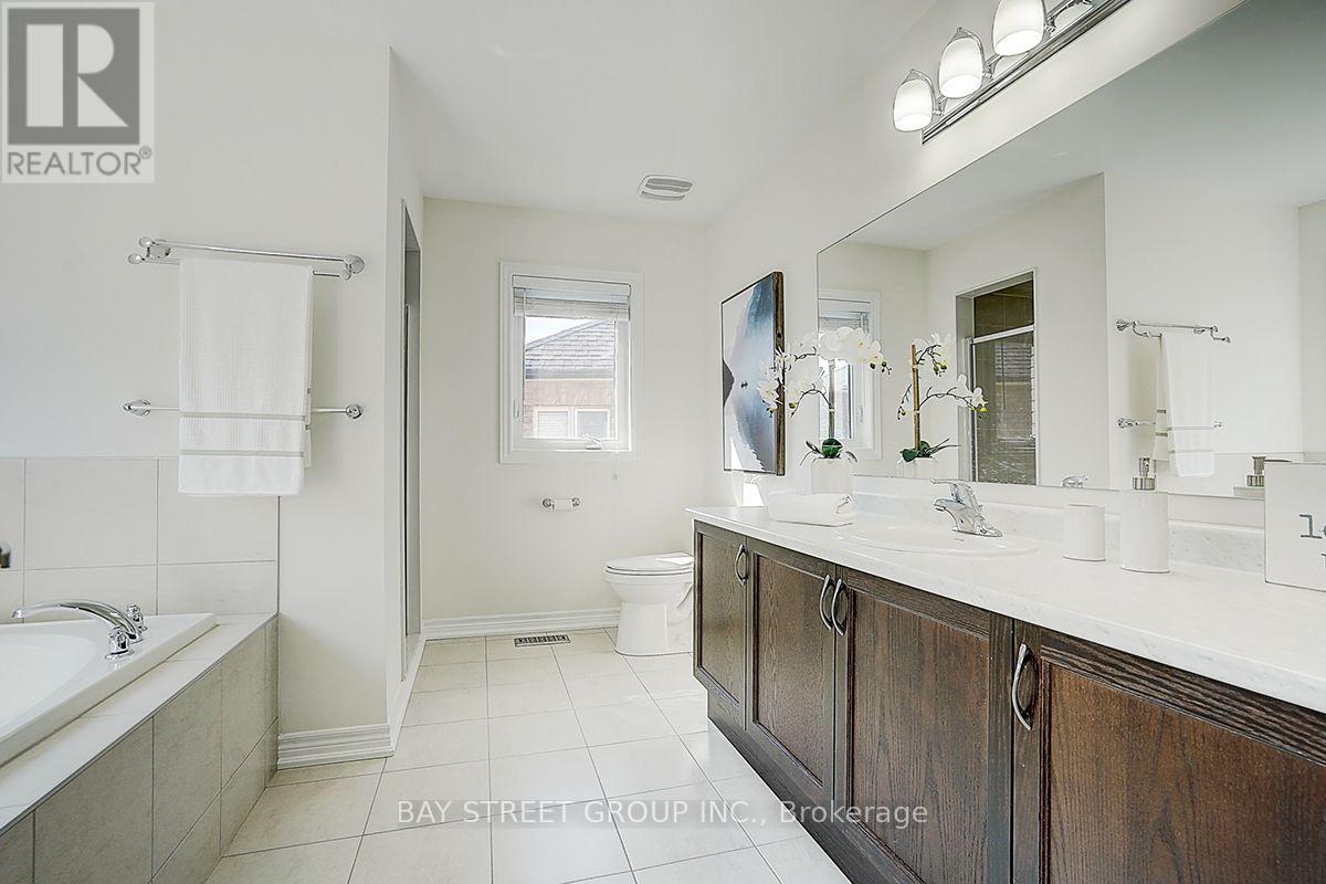 5 Blacksmith Trail W, East Gwillimbury, Ontario  L9N 0R4 - Photo 20 - N13725052