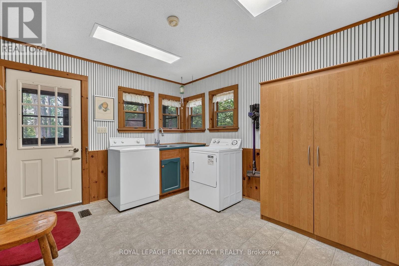 29 Doran Road, Springwater, Ontario  L9X 1L3 - Photo 19 - S13725026