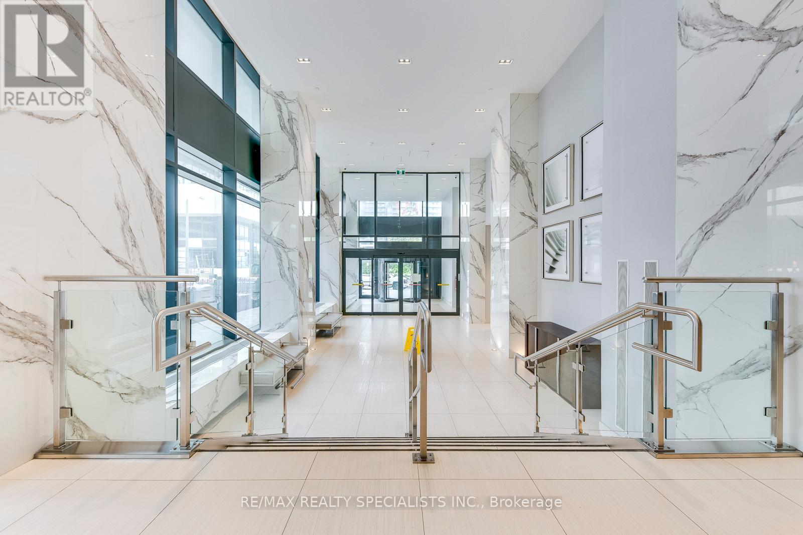 1404 - 20 Shore Breeze Drive, Toronto, Ontario  M8V 1A1 - Photo 3 - W13724998