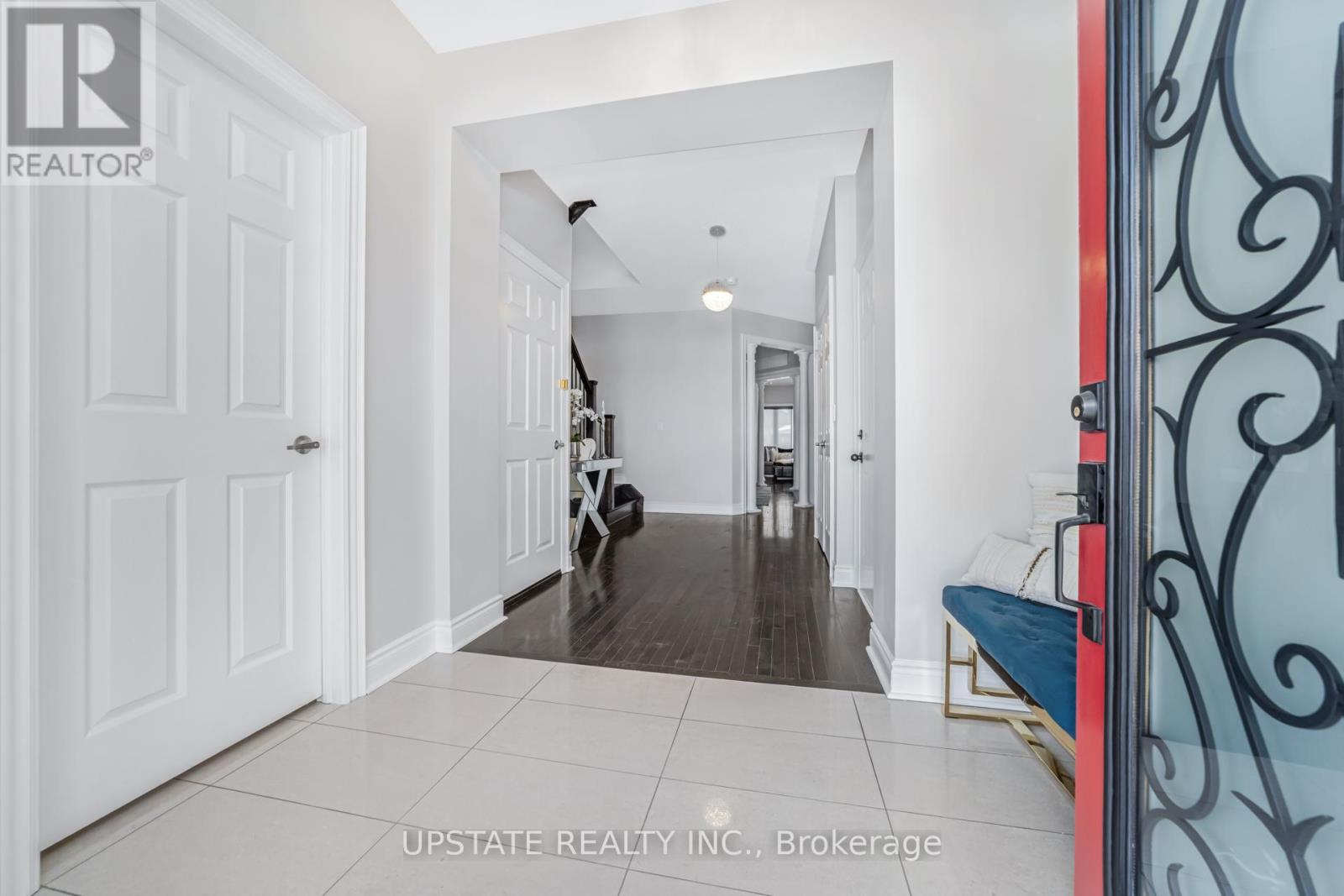 5 Dillon Drive, Brampton, Ontario  L6X 3B6 - Photo 3 - W13725002