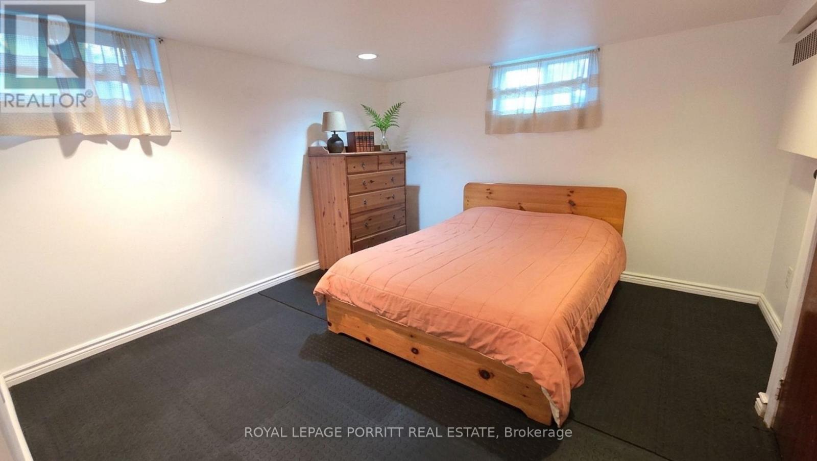 Lower - 8 Meaford Avenue, Toronto, Ontario  M8V 2H5 - Photo 3 - W13725004
