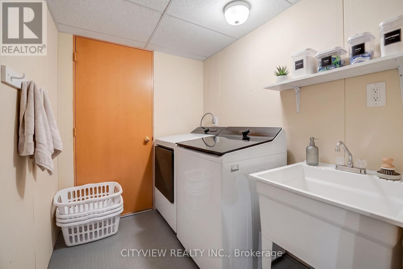 3687 Bala Drive, Mississauga, Ontario  L5M 7N1 - Photo 40 - W13725034