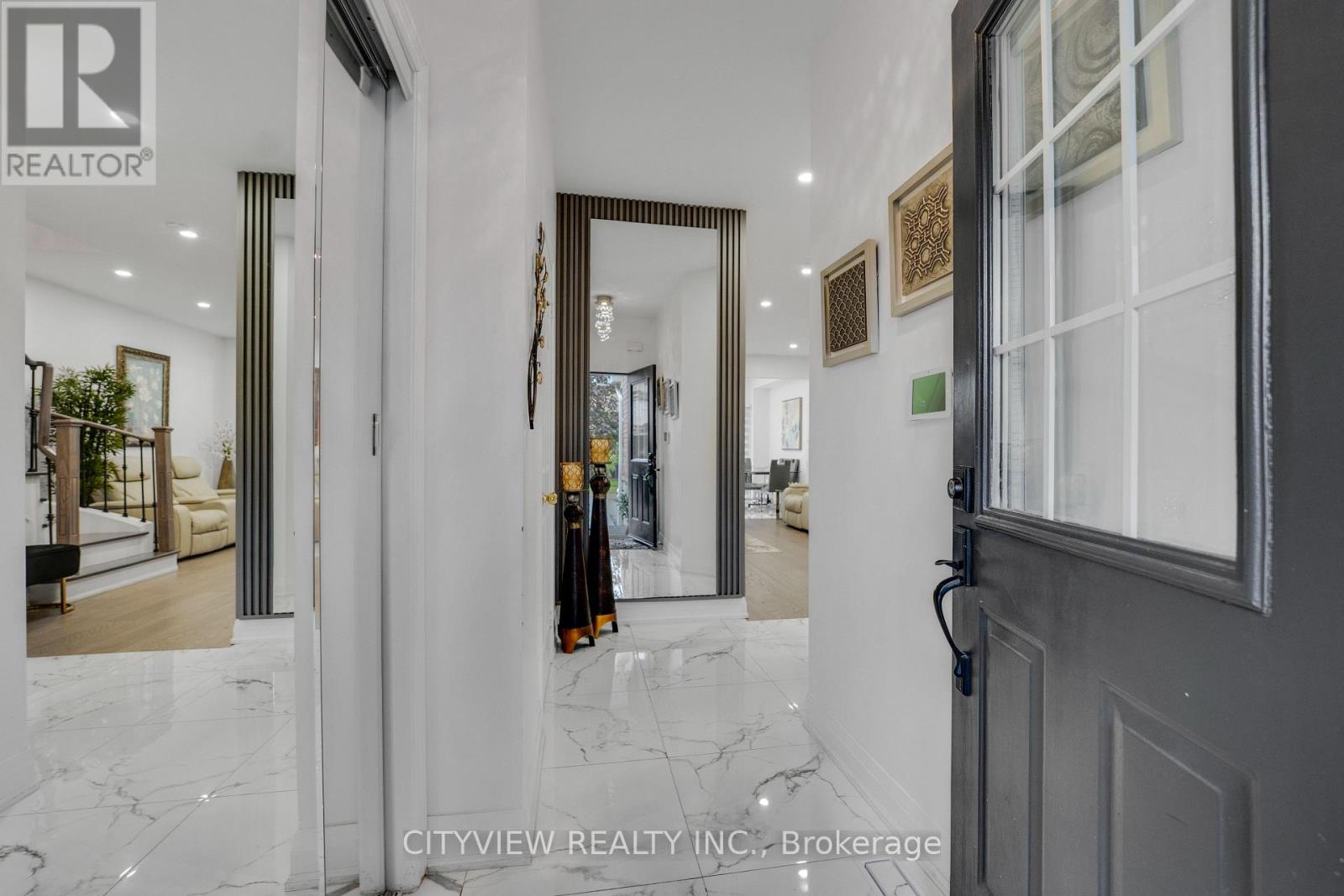 3687 Bala Drive, Mississauga, Ontario  L5M 7N1 - Photo 8 - W13725034