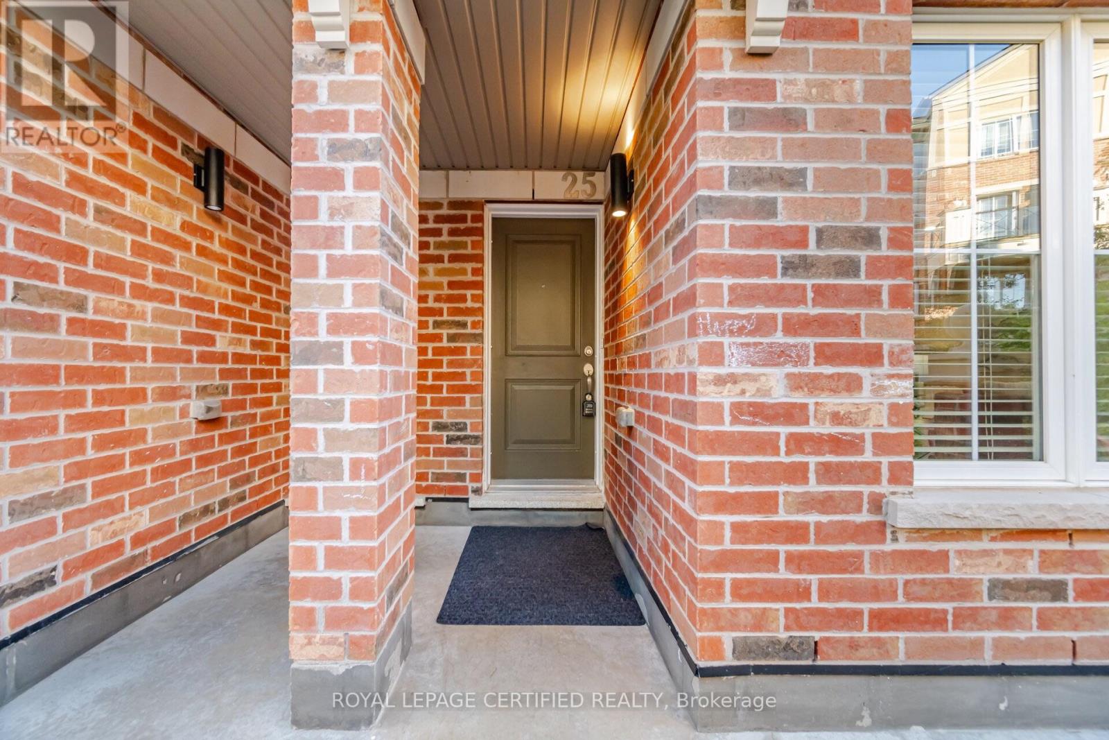 25 - 2551 Sixth Line, Oakville, Ontario  L6H 0H7 - Photo 3 - W13725038