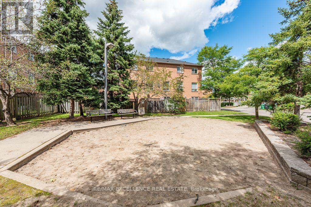 82 - 65 Brickyard Way, Brampton, Ontario  L6V 4M2 - Photo 38 - W13725068