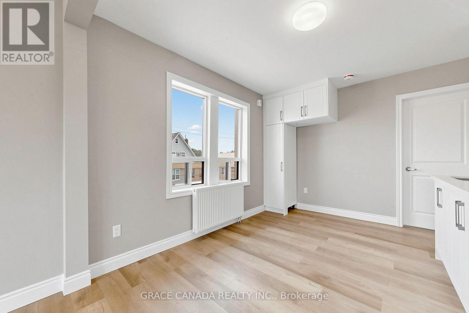 71 Sanford Avenue S, Hamilton, Ontario  L8M 2G7 - Photo 10 - X13724980