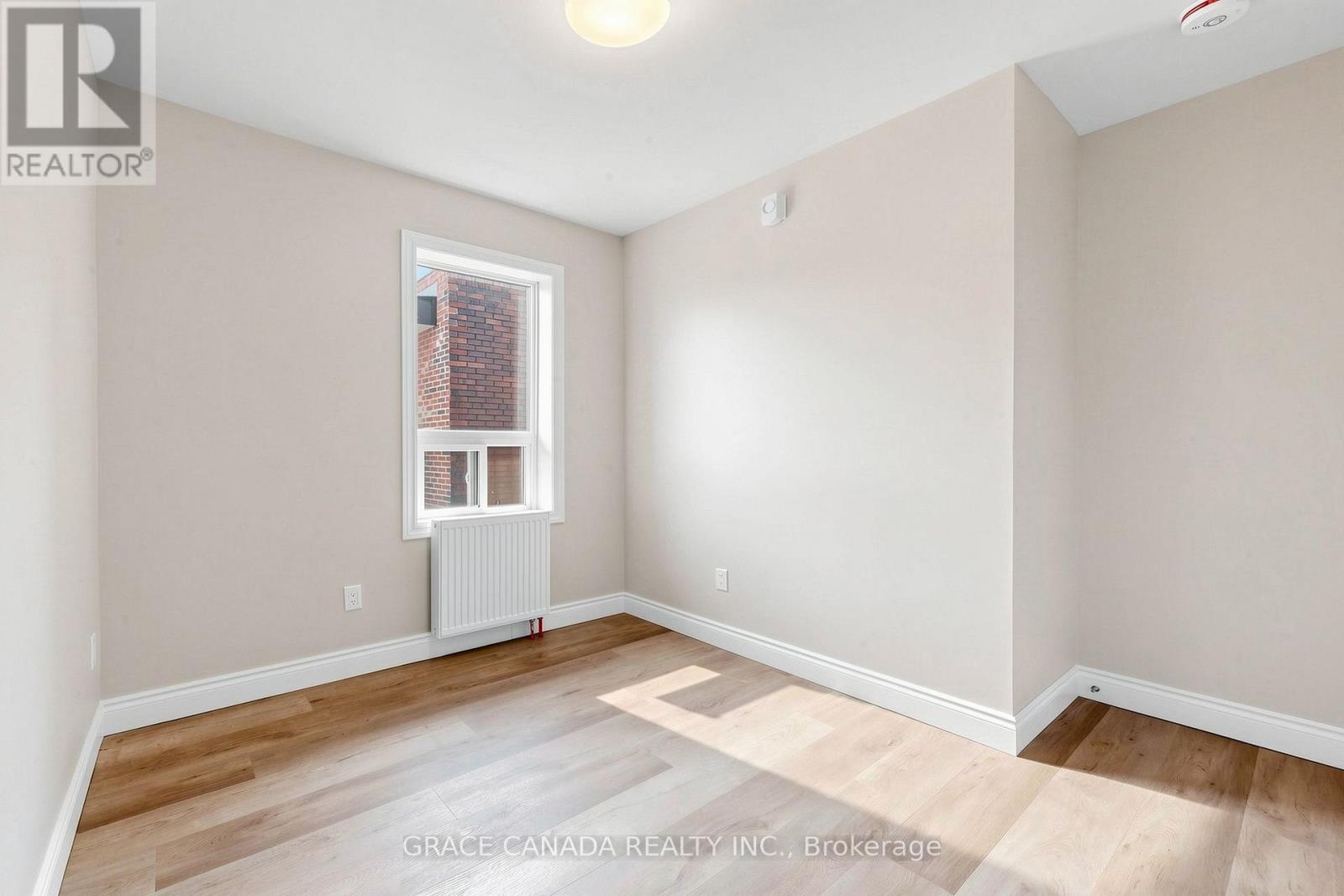 71 Sanford Avenue S, Hamilton, Ontario  L8M 2G7 - Photo 11 - X13724980