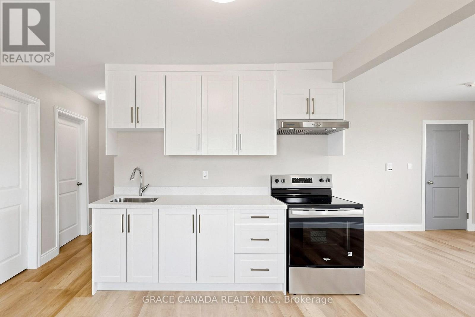 71 Sanford Avenue S, Hamilton, Ontario  L8M 2G7 - Photo 8 - X13724980
