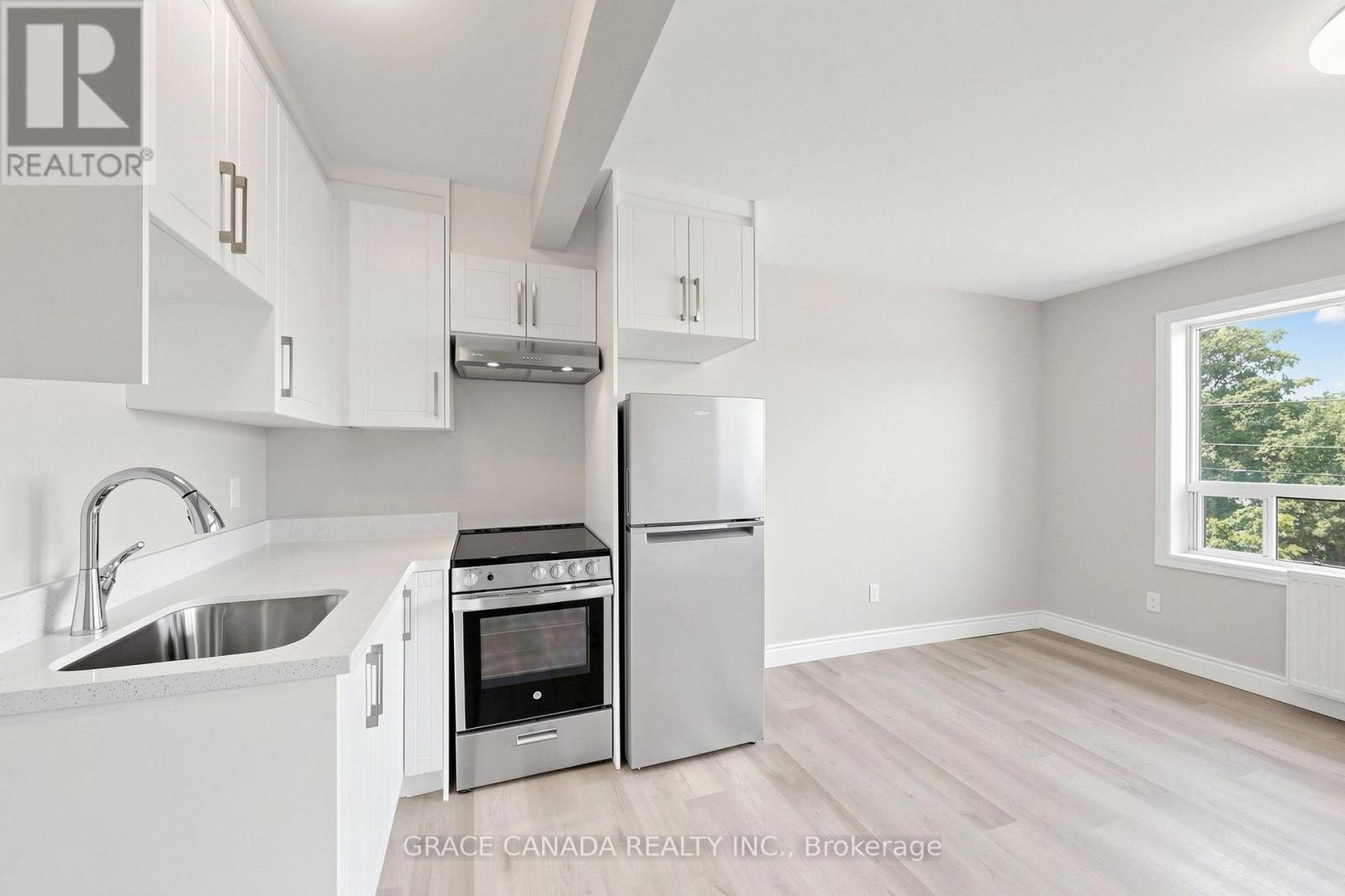 65 Sanford Avenue S, Hamilton, Ontario  L8M 2G7 - Photo 9 - X13725006