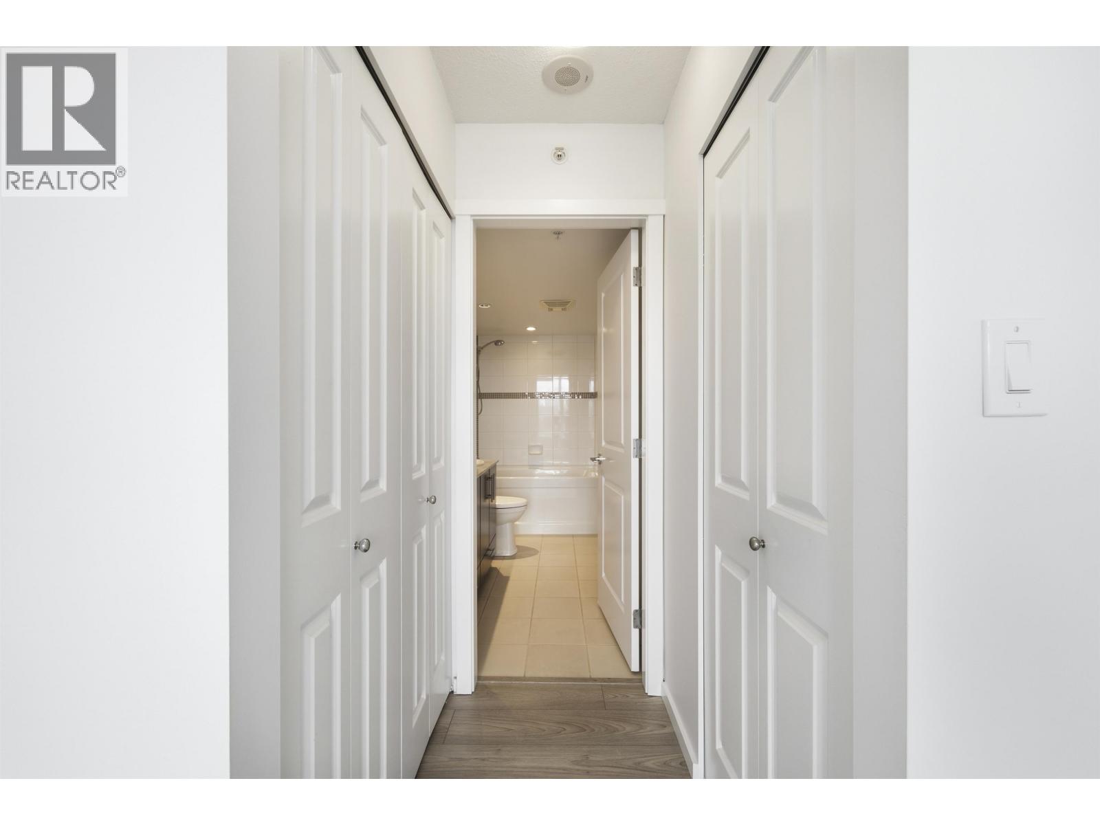 1006 2289 Yukon Crescent, Burnaby, British Columbia  V5C 0B2 - Photo 21 - R3130698