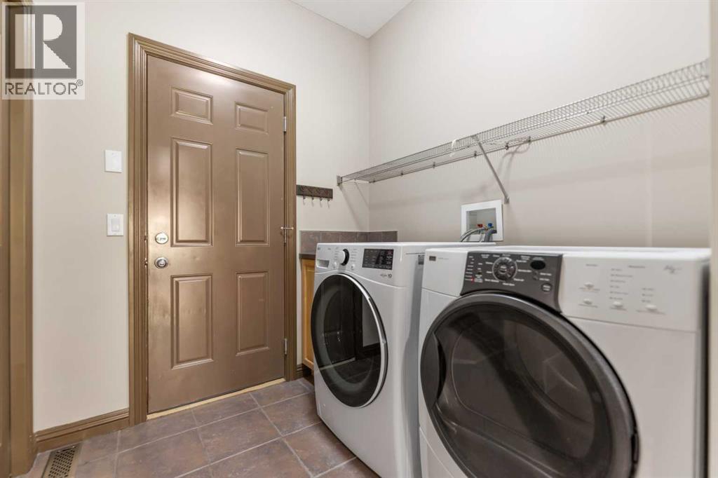 49 Panamount Rise NW, Calgary, Alberta  T3K 6B6 - Photo 11 - A2337786