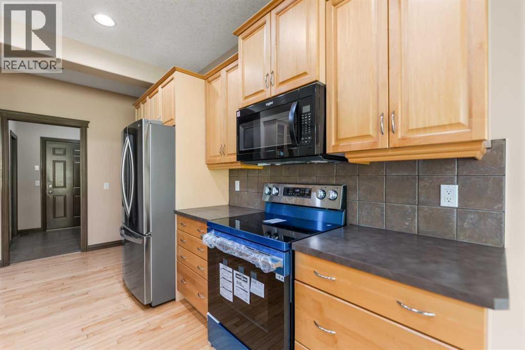 49 Panamount Rise NW, Calgary, Alberta  T3K 6B6 - Photo 9 - A2337786