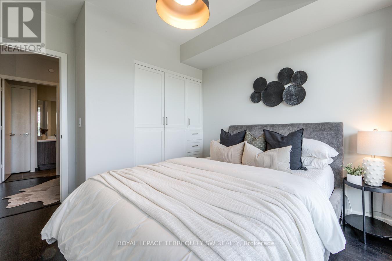 510 - 501 St. Clair Avenue W, Toronto, Ontario  M5P 0A2 - Photo 11 - C13723834
