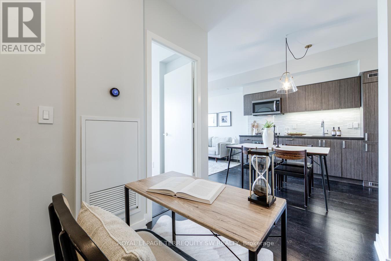 510 - 501 St. Clair Avenue W, Toronto, Ontario  M5P 0A2 - Photo 9 - C13723834