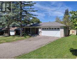 303 MILLARD(MAIN LEVEL) AVENUE, Newmarket, Ontario