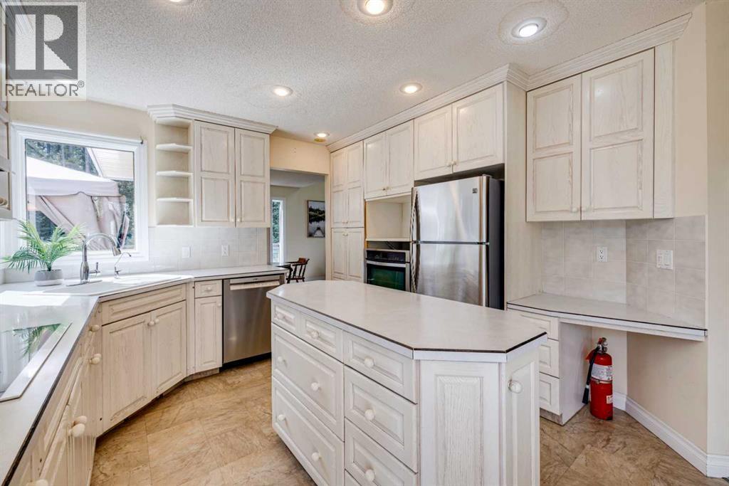 50 Elk Valley Crescent, Bragg Creek, Alberta  T0L 0K0 - Photo 19 - A2314124