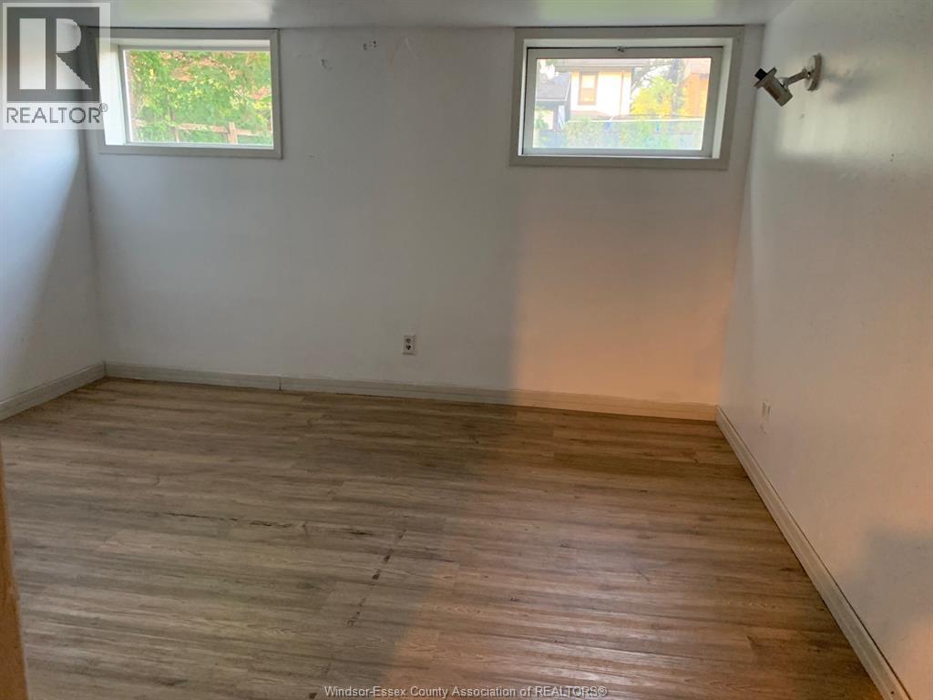 1076 Dougall, Windsor, Ontario  N9A 4R5 - Photo 21 - 26017416