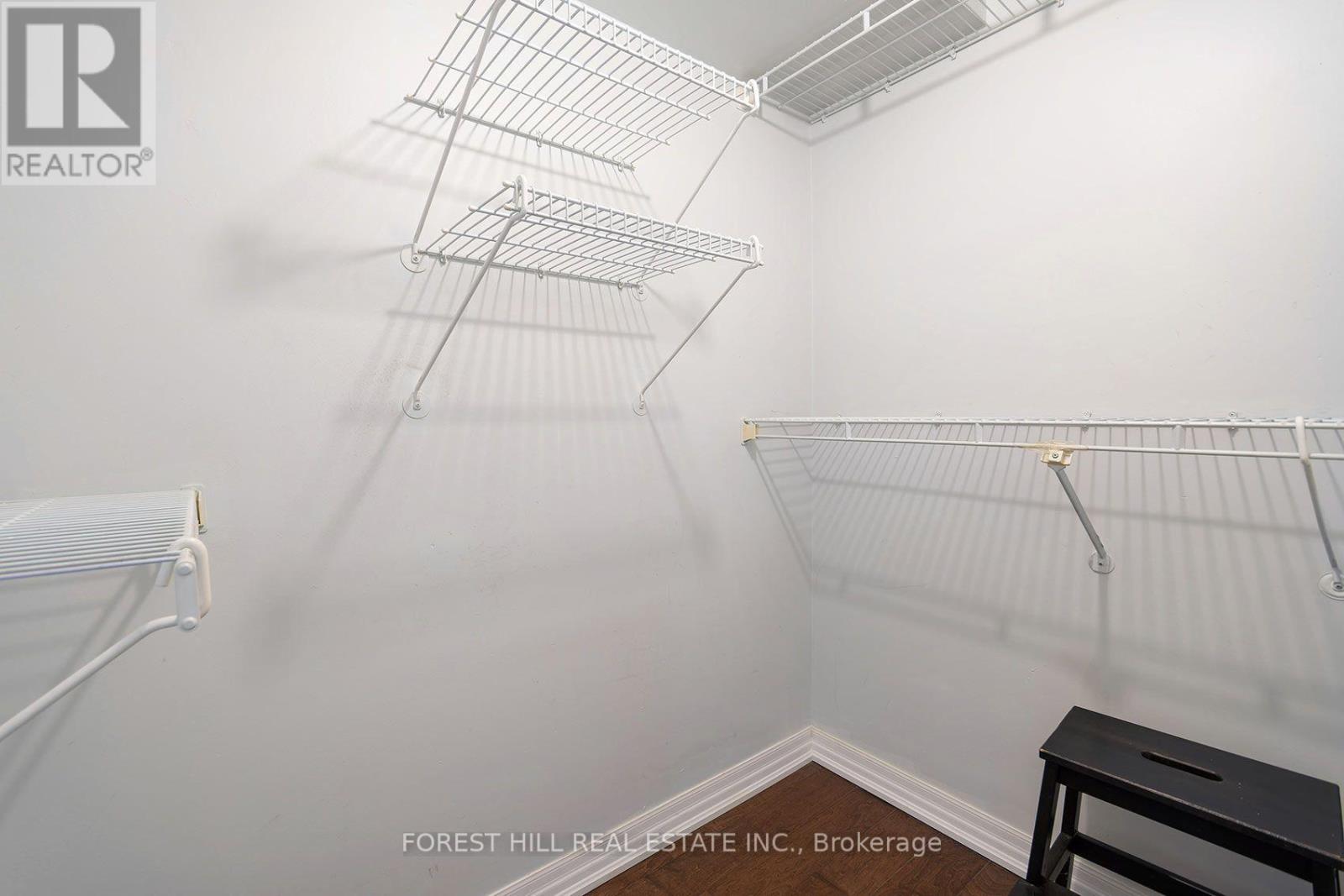 1303 - 24 Wellesley Street W, Toronto, Ontario  M4Y 2X6 - Photo 28 - C13708210