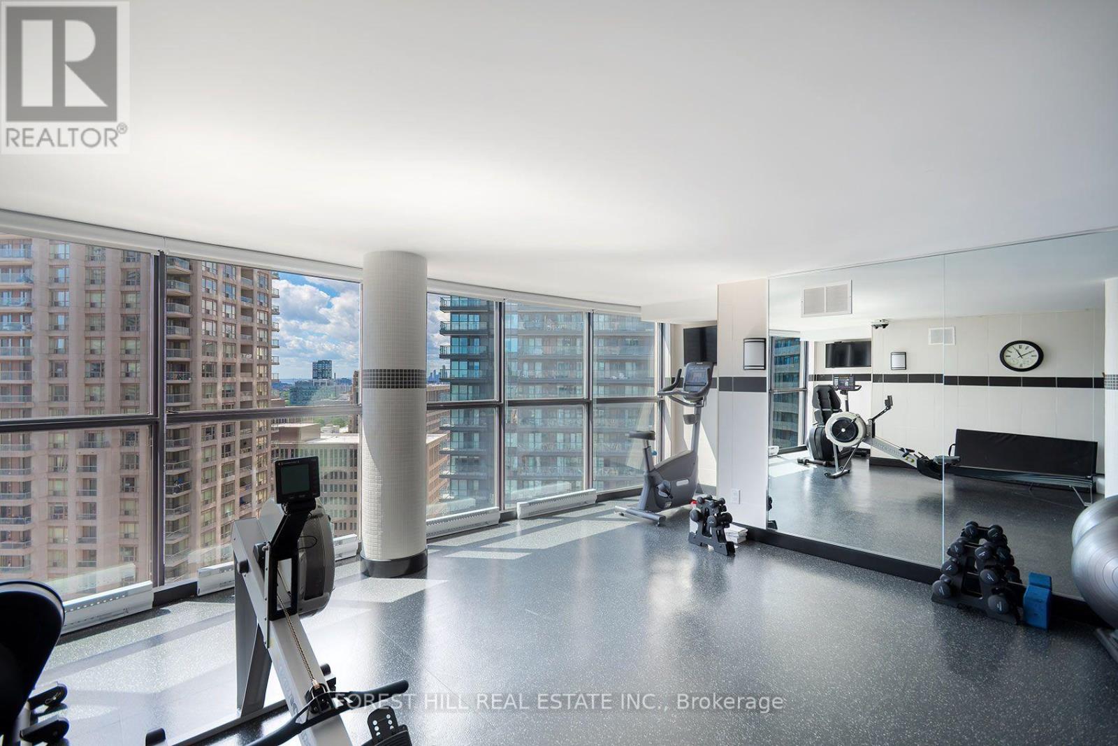 1303 - 24 Wellesley Street W, Toronto, Ontario  M4Y 2X6 - Photo 32 - C13708210