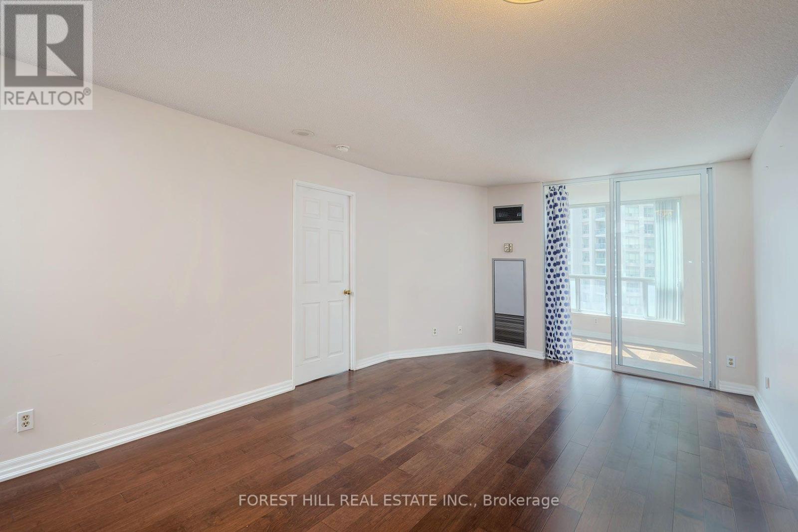 1303 - 24 Wellesley Street W, Toronto, Ontario  M4Y 2X6 - Photo 9 - C13708210