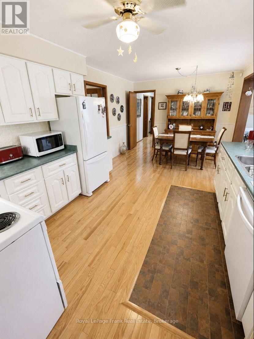 127 Bridge Street W, Bancroft, Ontario  K0L 1C0 - Photo 7 - X13724086