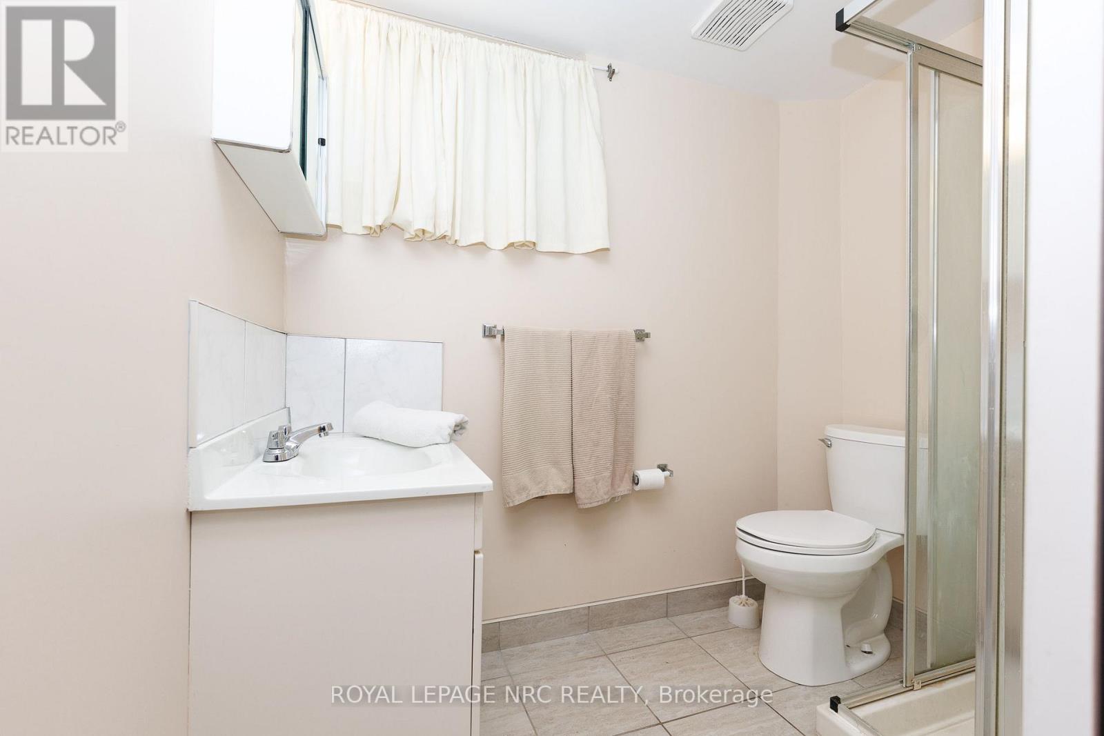 6313 Crawford Street, Niagara Falls, Ontario  L2E 5Y8 - Photo 32 - X13612822