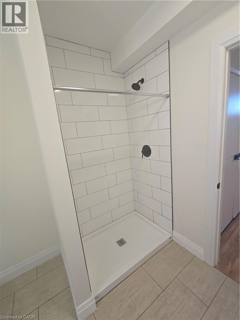 33 Church Street E Unit# 33b (Lower Unit), Elmira, Ontario  N3B 2L2 - Photo 18 - 40852412