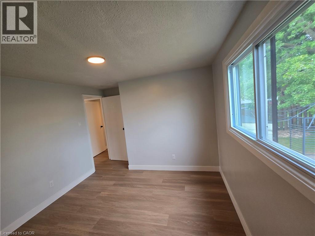 99 Cluthe Crescent, Kitchener, Ontario  N2P 1N1 - Photo 12 - 40859082