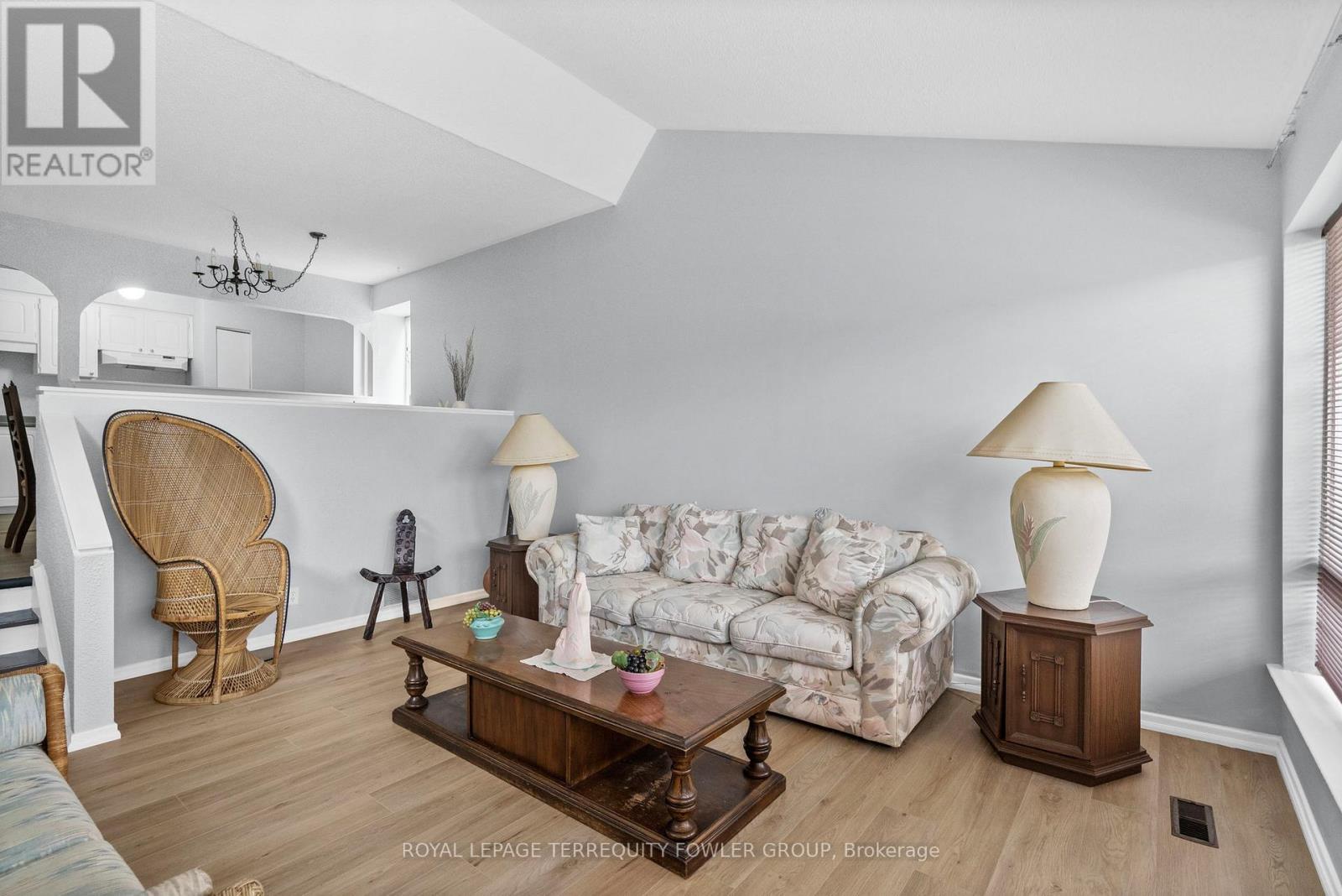 224 - 260 John Garland Boulevard, Toronto, Ontario  M9V 1N8 - Photo 11 - W13725076