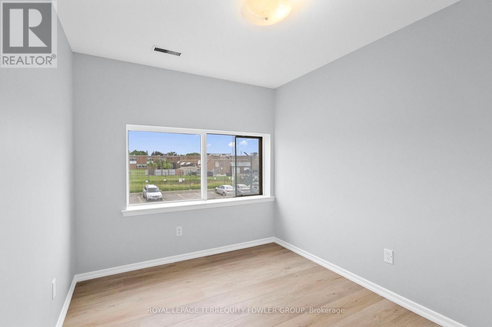 224 - 260 John Garland Boulevard, Toronto, Ontario  M9V 1N8 - Photo 33 - W13725076