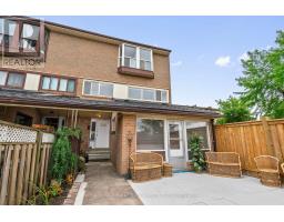 224 - 260 JOHN GARLAND BOULEVARD, Toronto, Ontario