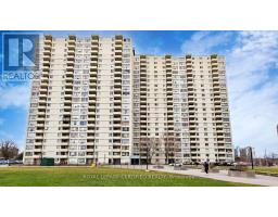 304 - 320 DIXON ROAD, Toronto, Ontario