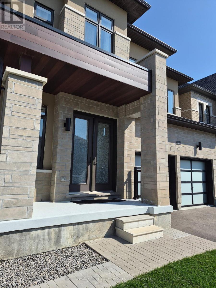 45 Kessler Drive, Brampton, Ontario  L6R 4E7 - Photo 3 - W13700210