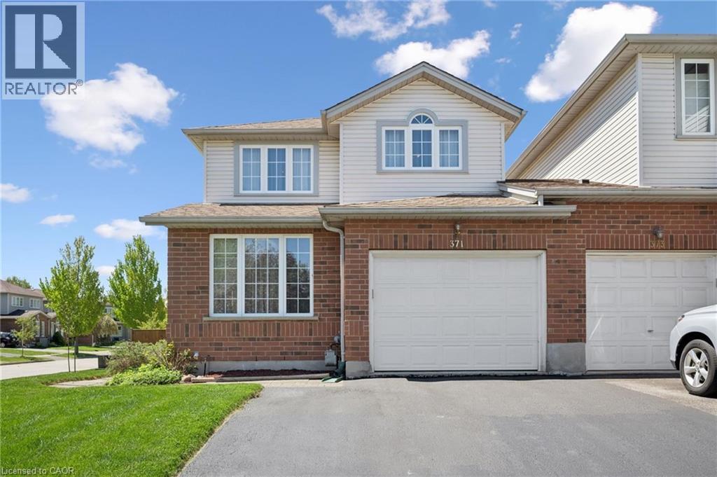 371 UNIVERSITY DOWNS Crescent, Waterloo, Ontario