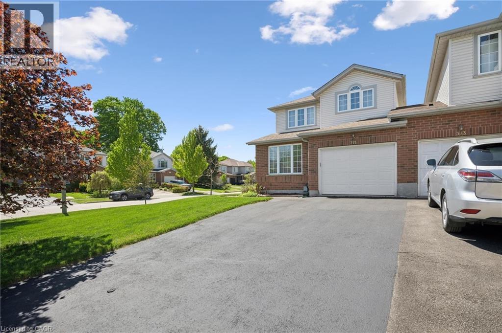 371 University Downs Crescent, Waterloo, Ontario  N2K 4B1 - Photo 3 - 40832418
