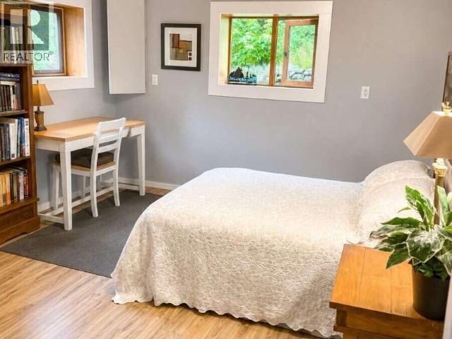 9340 Malaspina Rd, Powell River, British Columbia  V8A 0G2 - Photo 52 - 20164