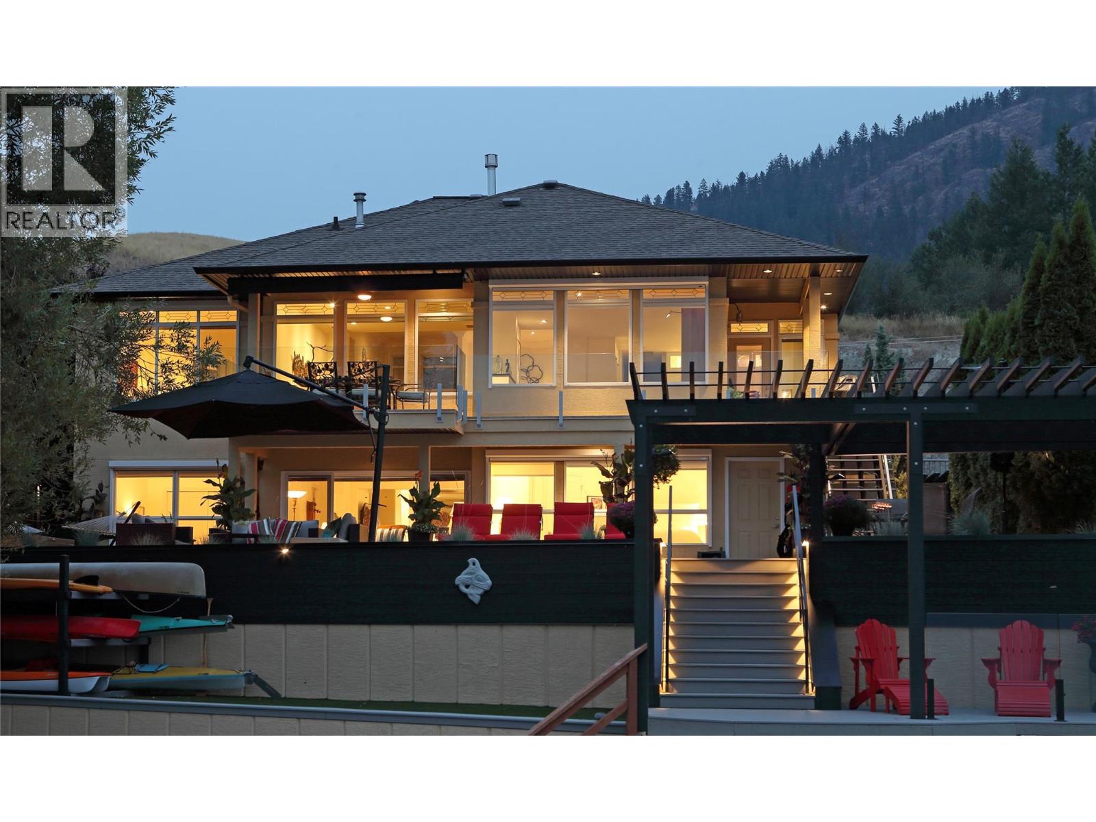 8615 Okanagan Landing Road, Vernon, British Columbia