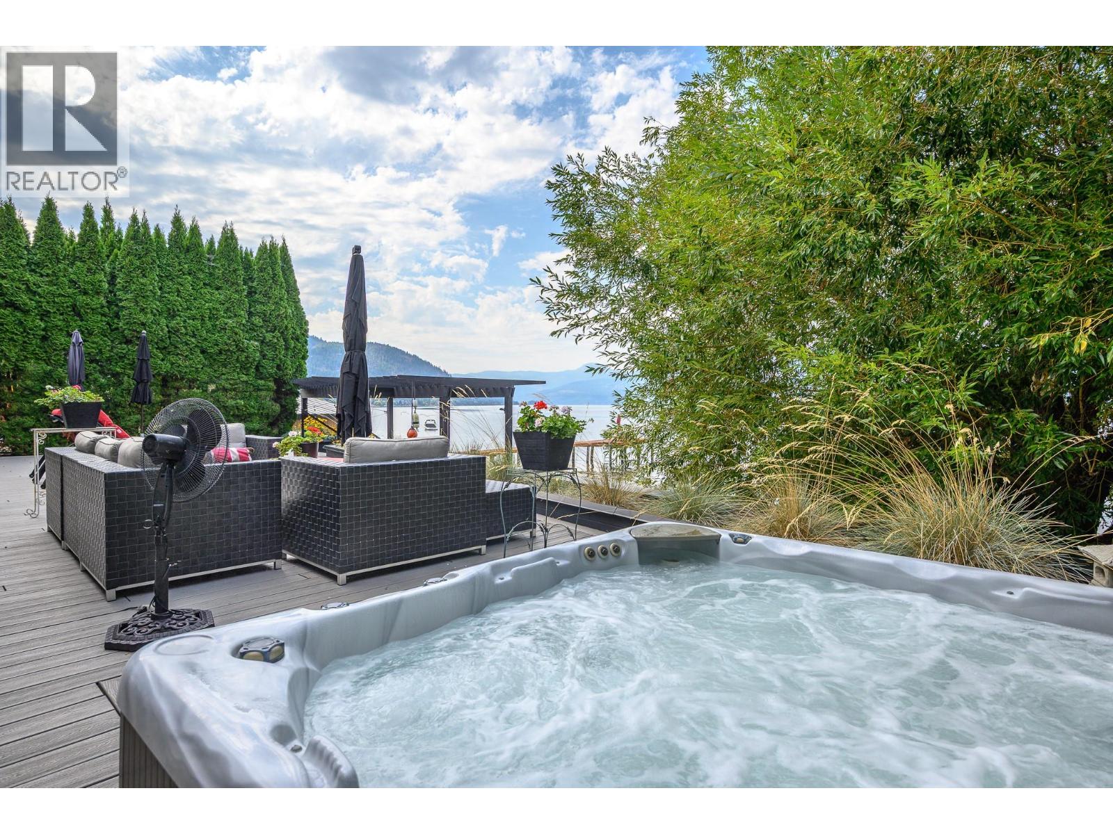 8615 Okanagan Landing Road, Vernon, British Columbia  V1H 1J6 - Photo 48 - 10399053