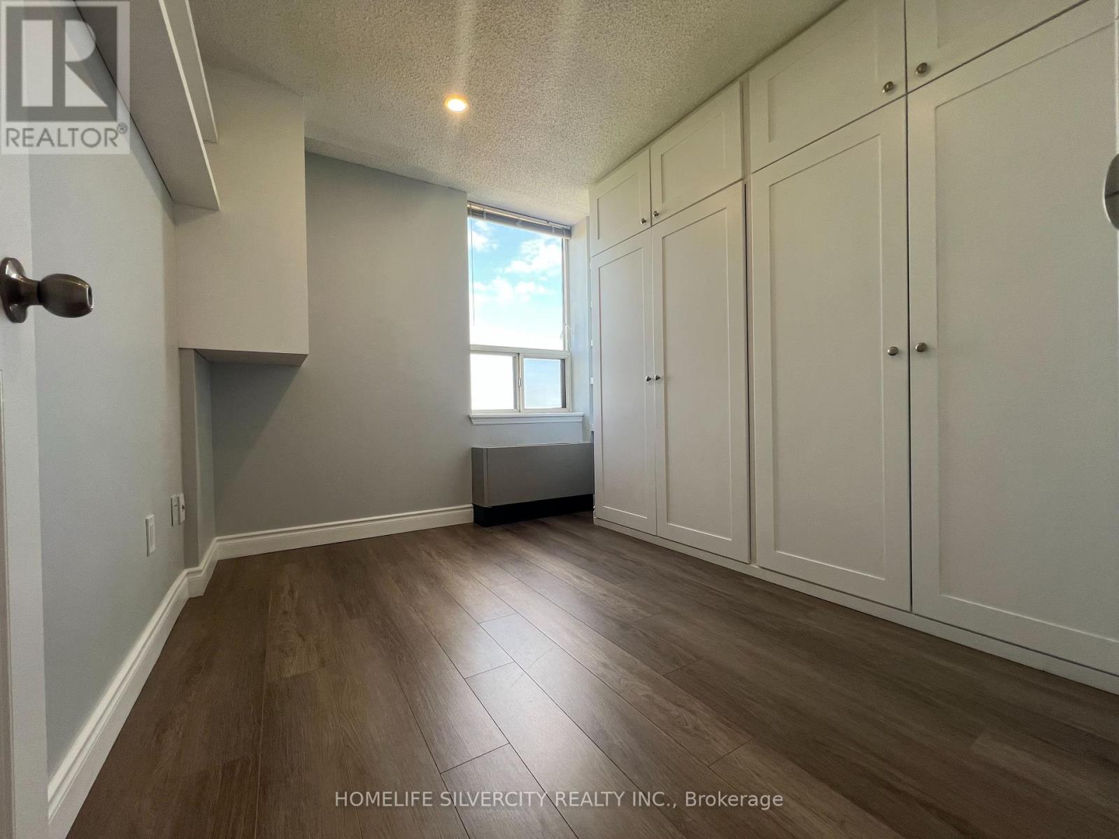 1002 - 58 Church Street E, Brampton, Ontario  L6V 4A8 - Photo 12 - W13724068