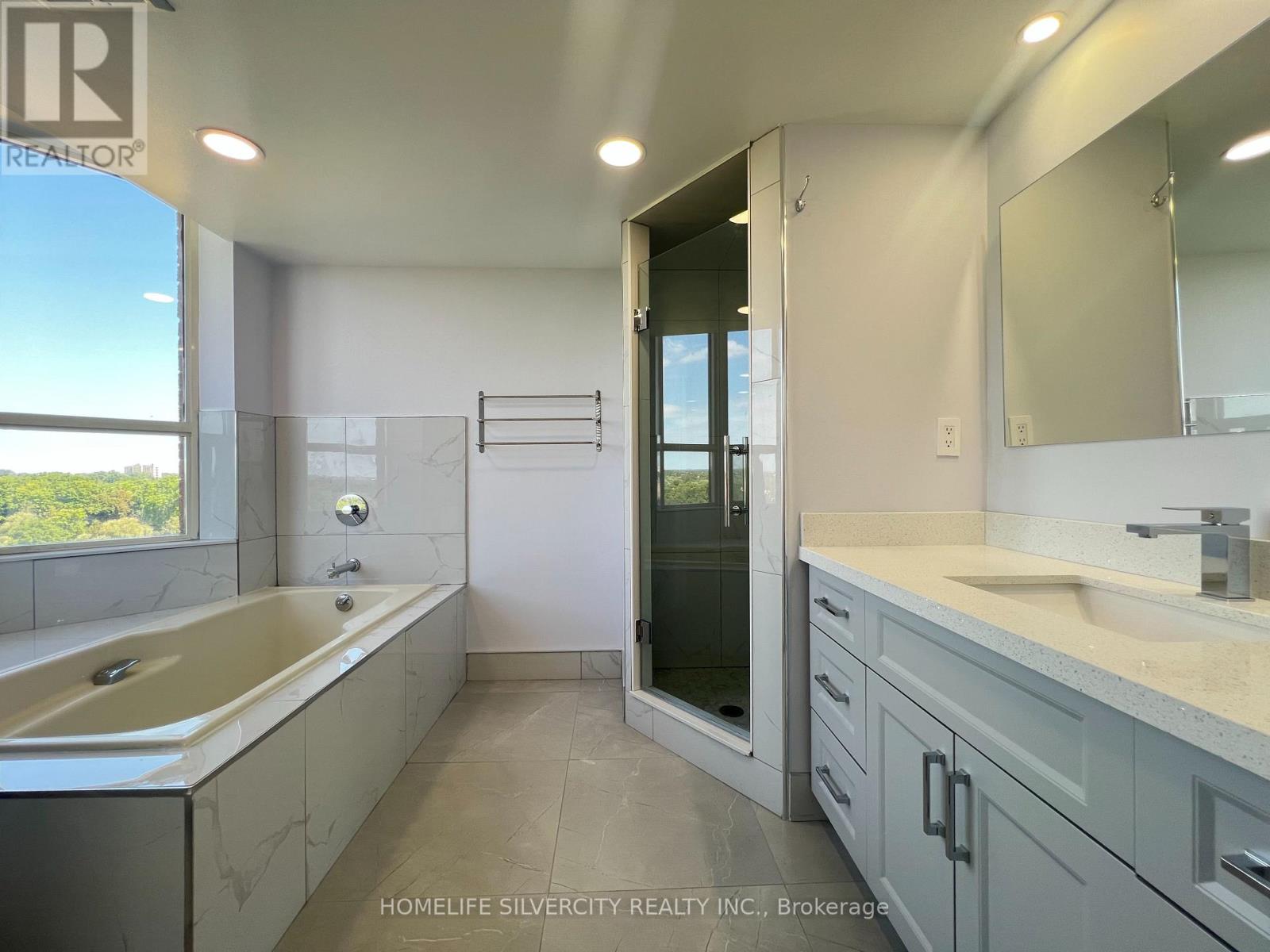 1002 - 58 Church Street E, Brampton, Ontario  L6V 4A8 - Photo 10 - W13724068
