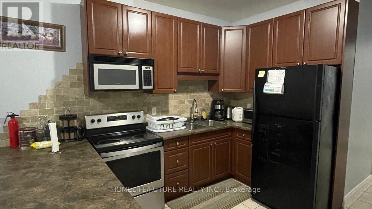 15 Charles Street, London North, Ontario  N6H 1H1 - Photo 4 - X13680646