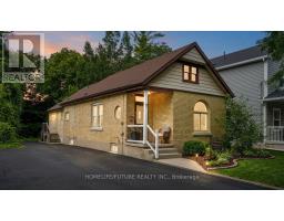 15 CHARLES STREET, London North, Ontario
