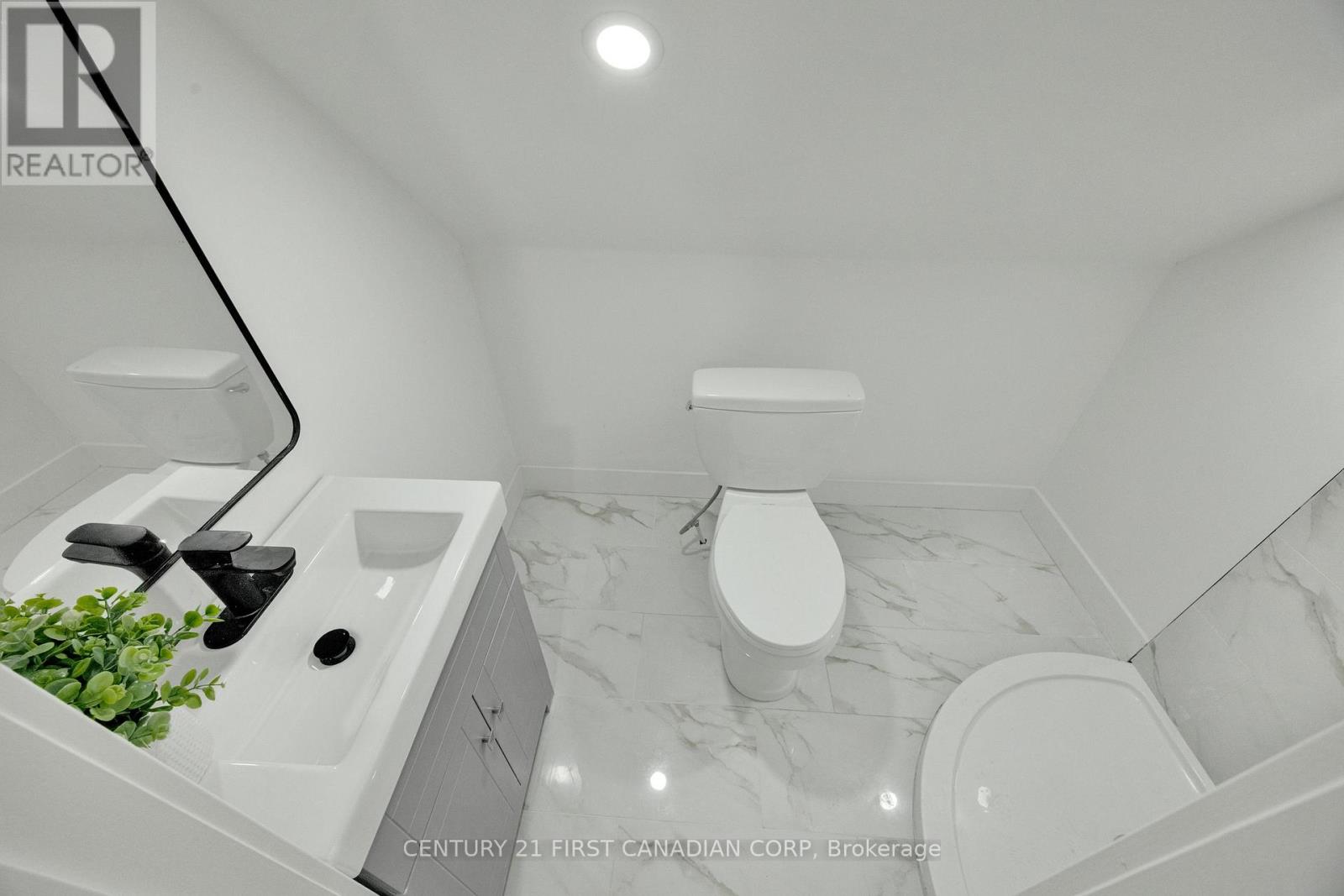 328 Oakland Avenue, London East, Ontario  N5W 4J6 - Photo 30 - X13725136