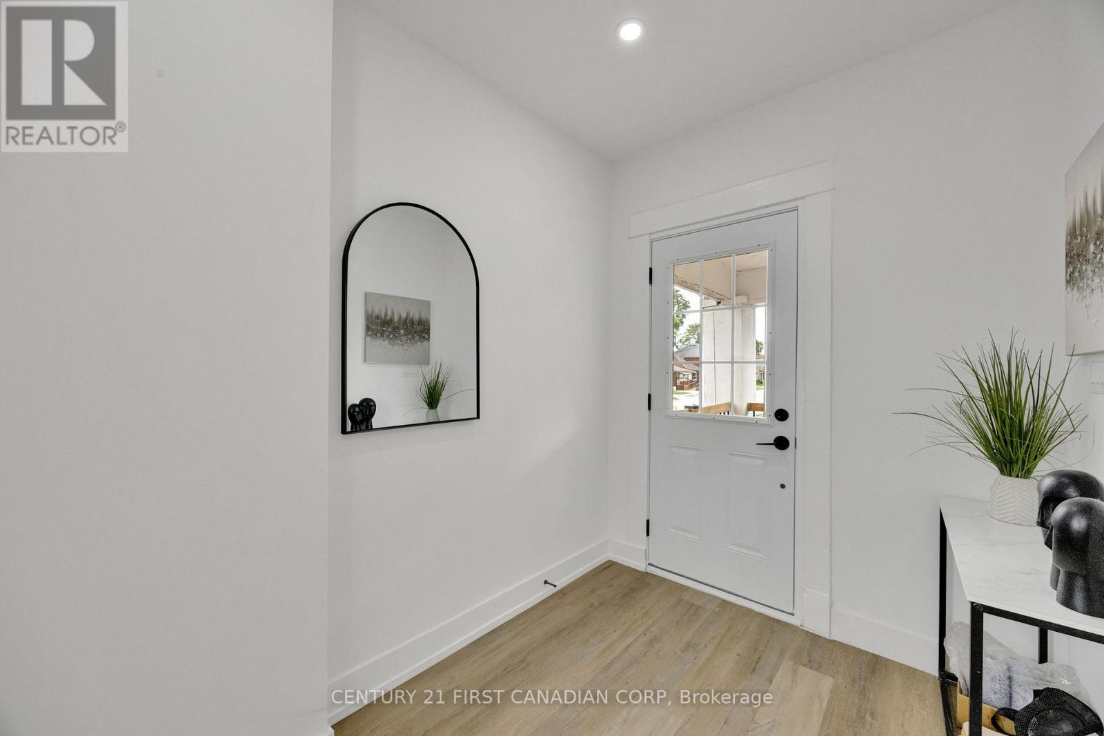 328 Oakland Avenue, London East, Ontario  N5W 4J6 - Photo 7 - X13725136